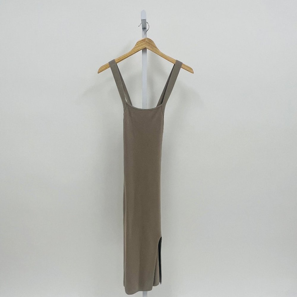 Abercrombie & Fitch Crossback Elevated Knit Midi Dress
